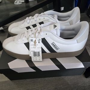 Adidas Men's Size 13 VL court White and Black Sneakers Gun Sole FY8629